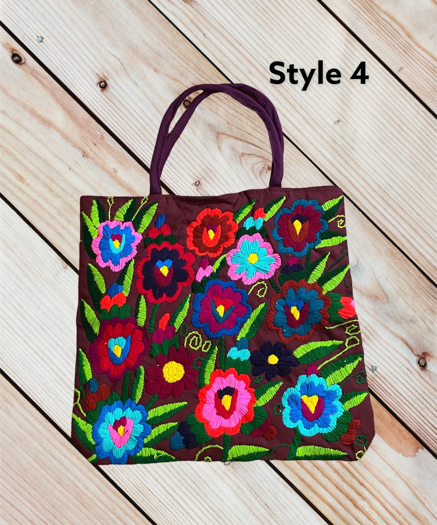 FLOR EMBROIDERED MERCADITO BAG