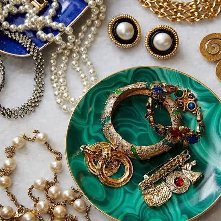 Pre-Loved Vintage Finds